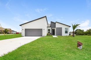 2177 Rio Grande Canyon Loop - Photo 1 of 1