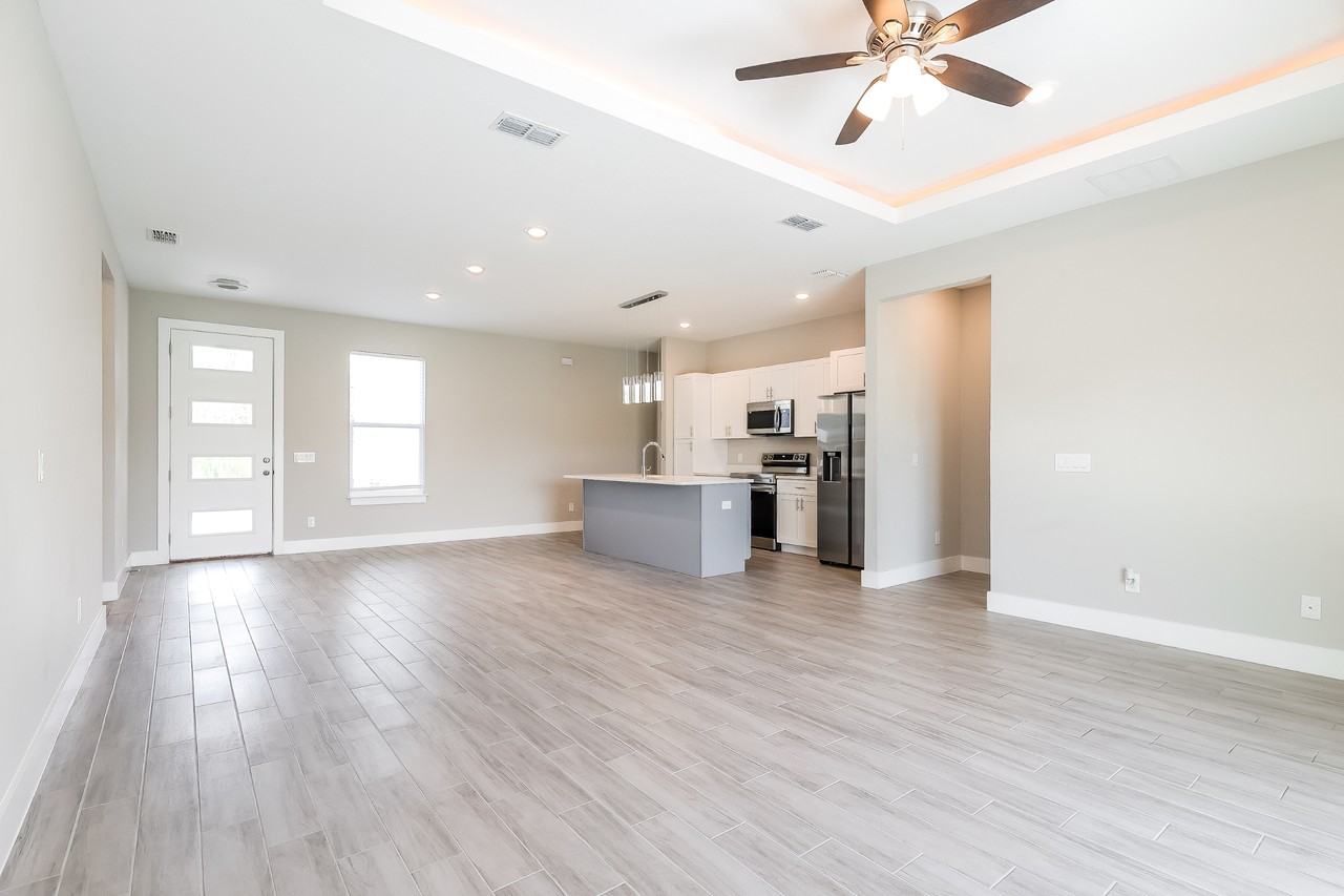 2177 Rio Grande Canyon Loop - Photo 4 of 16