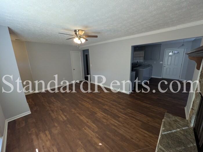 622 Hickory Hollow Ln - Photo 5 of 24