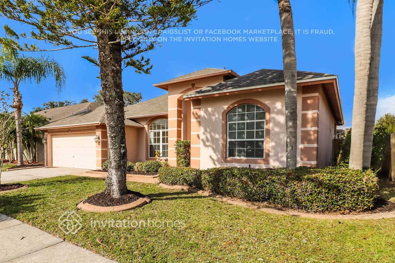 9001 Westbay Blvd - Photo 2 of 17