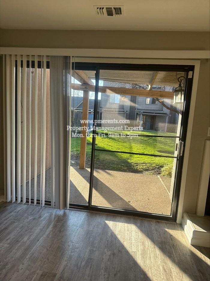 4925 Grouse Run Dr #4925 - Photo 6 of 11