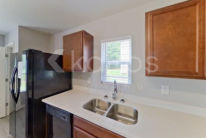 605 Ivy Brook Way - Photo 6 of 21