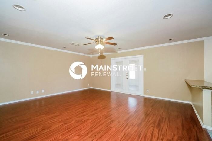 6611 Meadow Fawn Dr - Photo 4 of 17