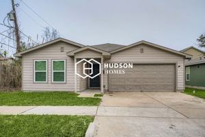 featured image of 301 Delaware St