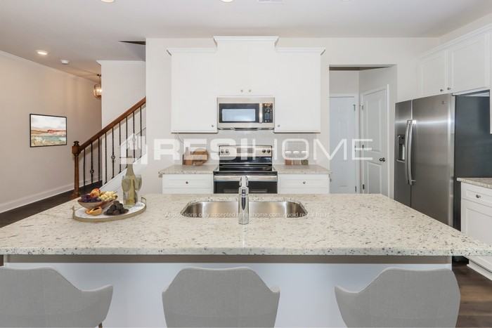 438 Avocet Sea Ln - Photo 3 of 17