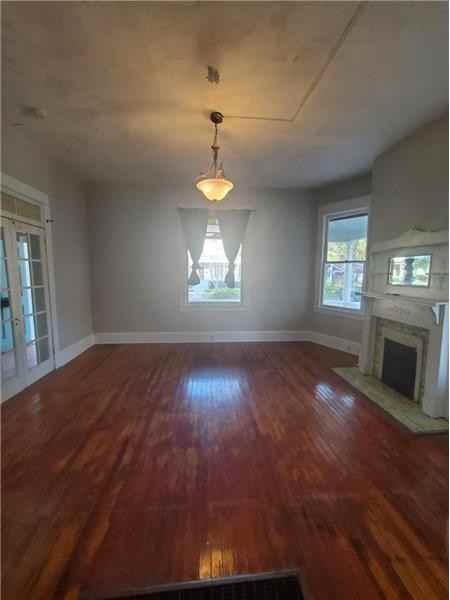 723 E Henry St #A - Photo 2 of 11