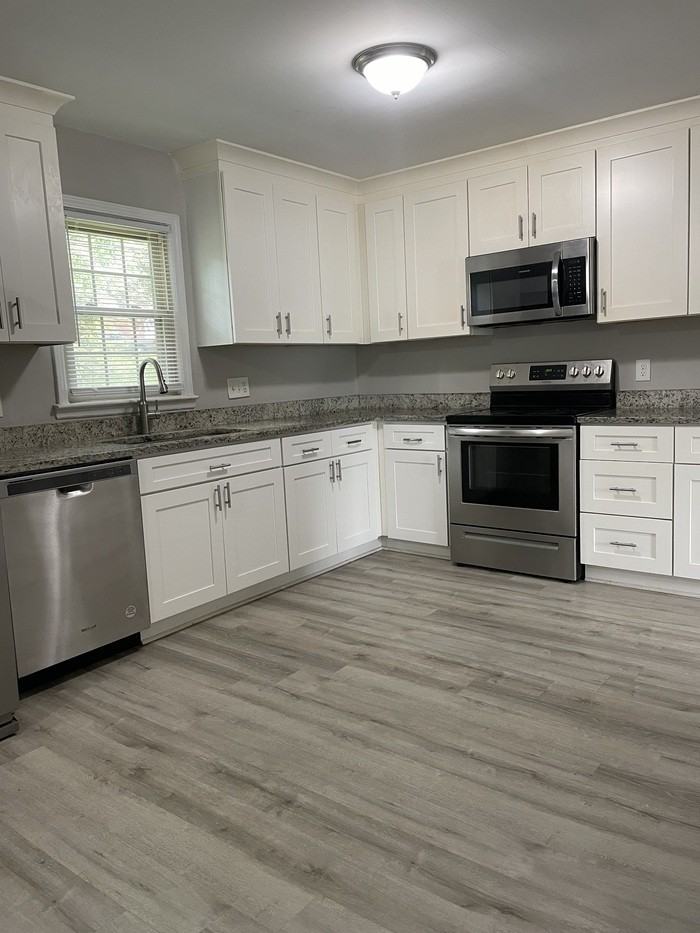 295 Hatley Cir Ne #2 - Photo 2 of 15