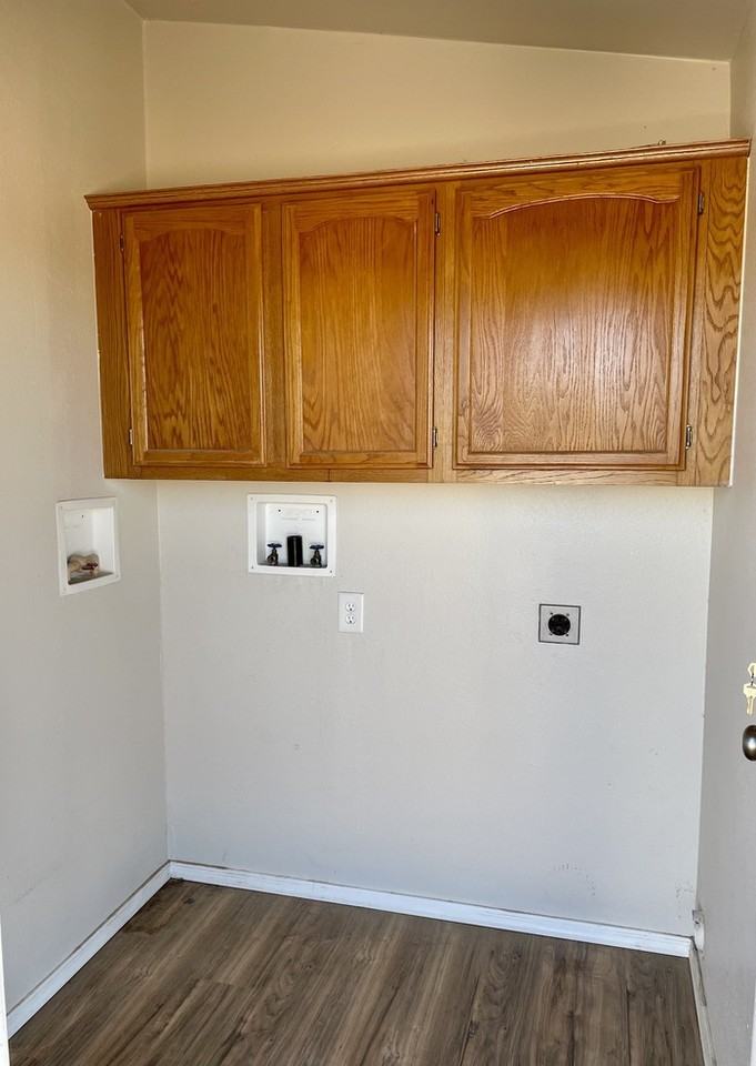 17447 S Wilmot Rd - Photo 6 of 10