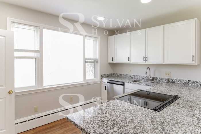 2900 Mayfield Ave - Photo 7 of 15