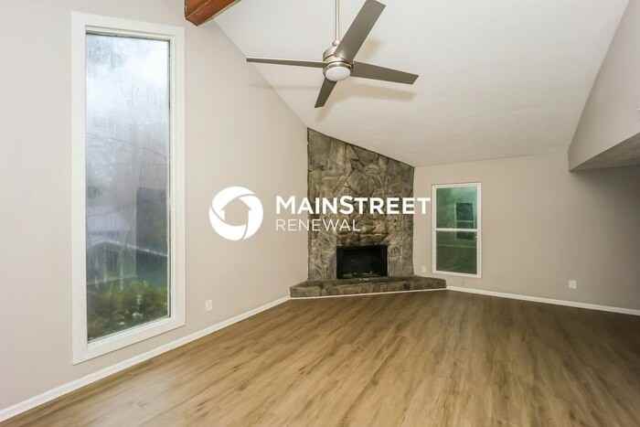 4433 Woodbank Ln - Photo 7 of 18