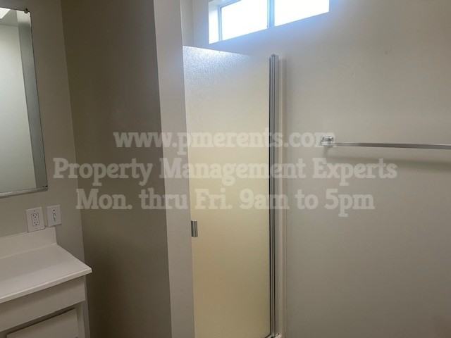 1025 Carlton Ave - Photo 6 of 18