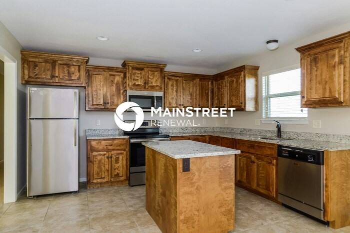 19122 Corbyn Ln - Photo 6 of 17