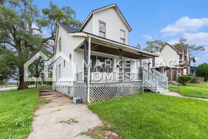 15457 Cloverlawn St - Photo 2 of 21