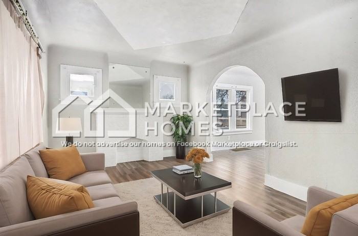 15457 Cloverlawn St - Photo 6 of 21