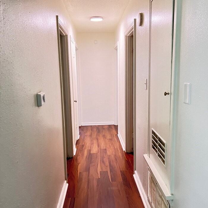 1604 Belmoor Dr - Photo 4 of 8