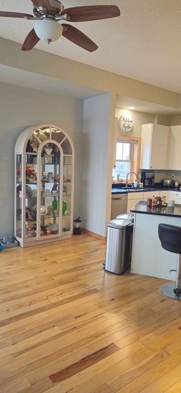 2201 Village Ln ##405 - Photo 4 of 19