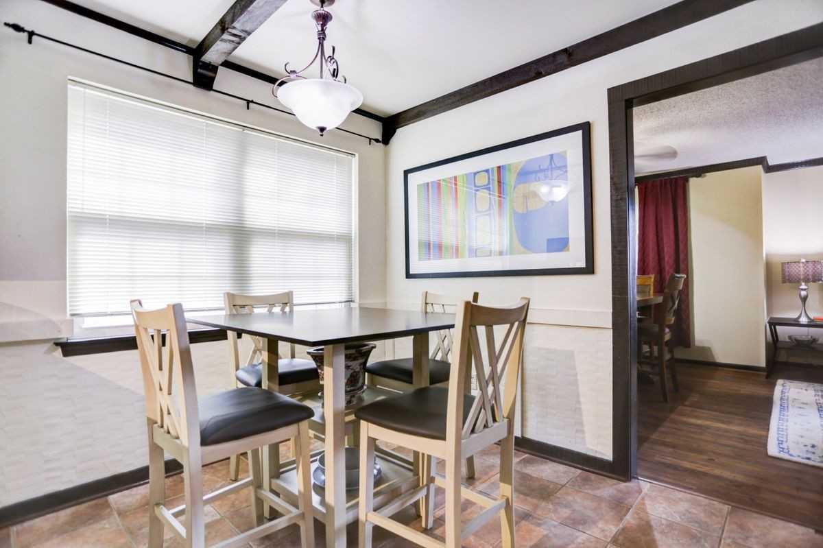 8324 Leatrice Dr - Photo 7 of 20