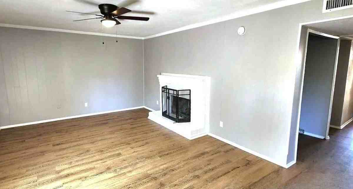 5309 Preston Trl - Photo 2 of 18