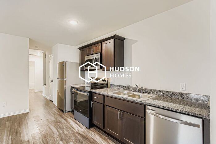 5610 Tommye St #A - Photo 6 of 14