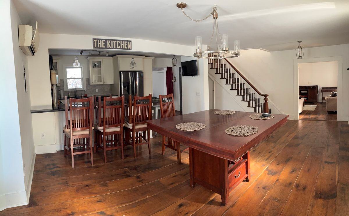 648 Albany Tpke - Photo 2 of 15