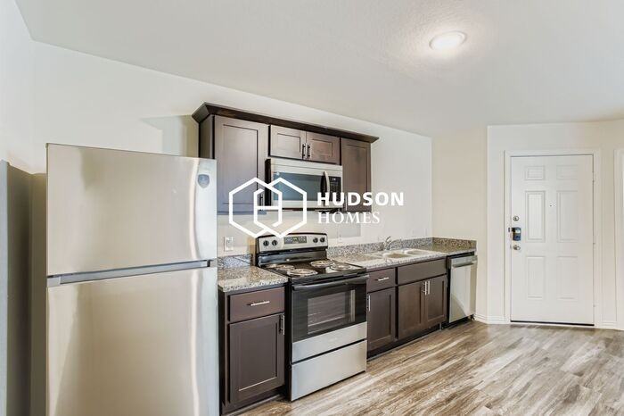 312 Calloway St #A - Photo 6 of 14