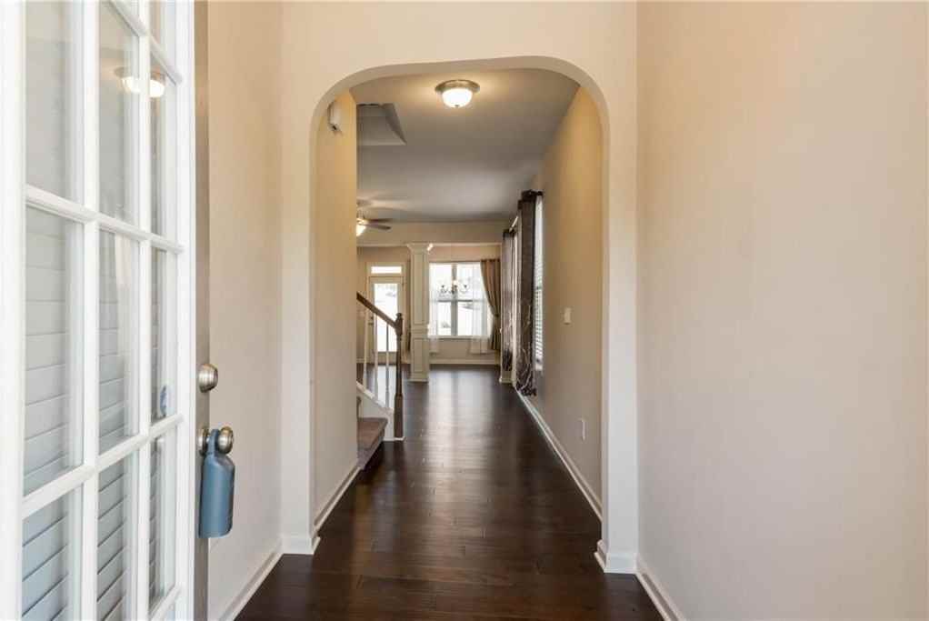 3619 Brockenhurst Dr - Photo 4 of 47