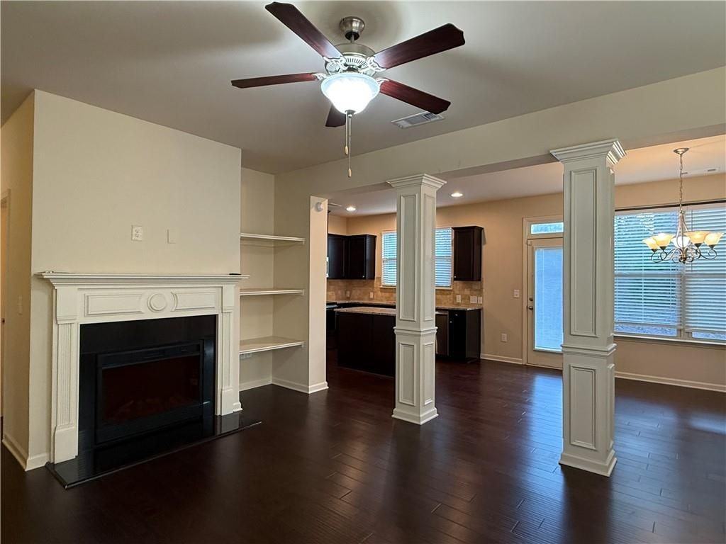 3619 Brockenhurst Dr - Photo 7 of 47