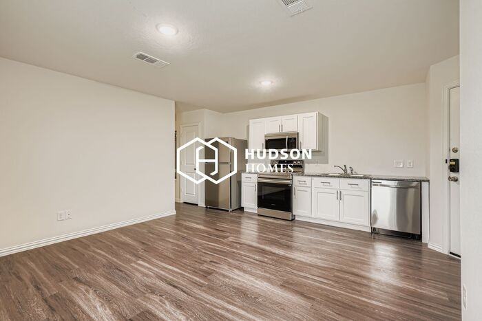 9803 Turnbow St #A - Photo 7 of 14