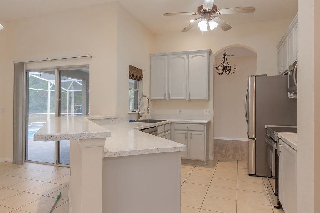 174 Crystal Oak Dr #1 - Photo 6 of 19