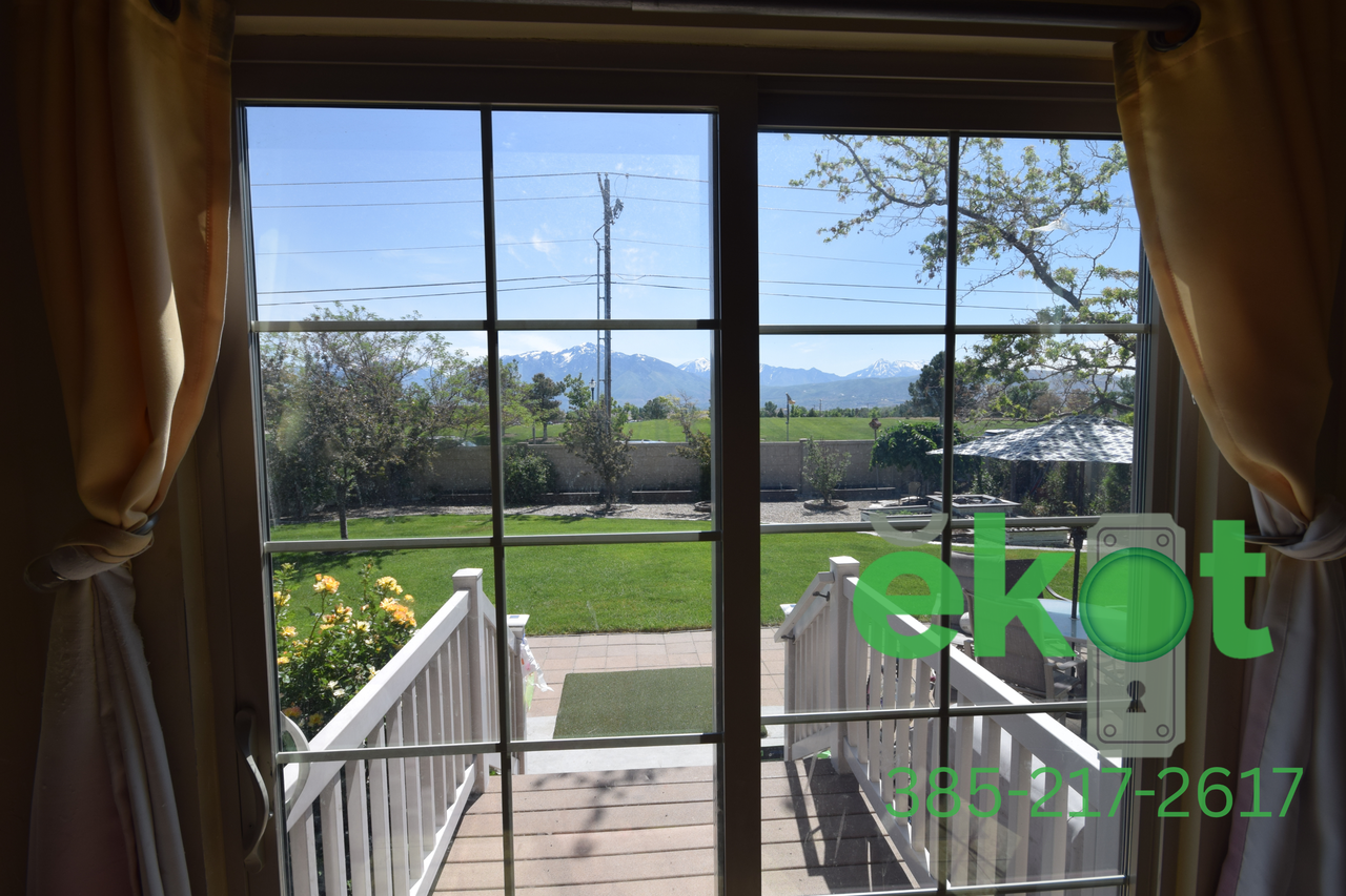 12949 S Zion Park Dr #1 - Photo 5 of 39