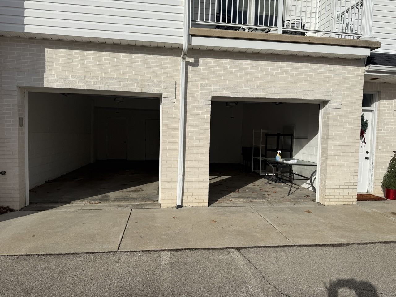 208 Adams Pointe Blvd #8 - Photo 5 of 23