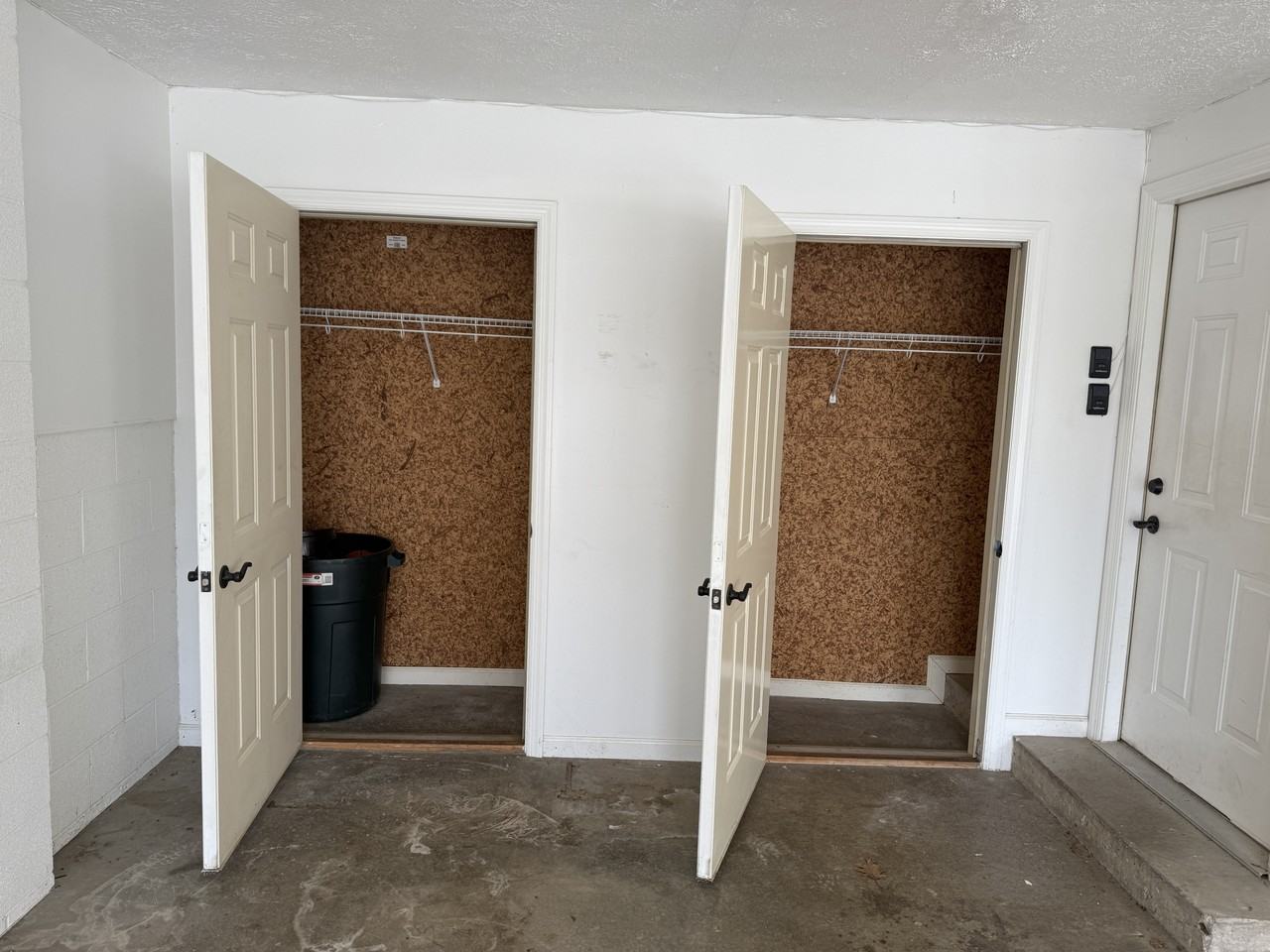 208 Adams Pointe Blvd #8 - Photo 6 of 23