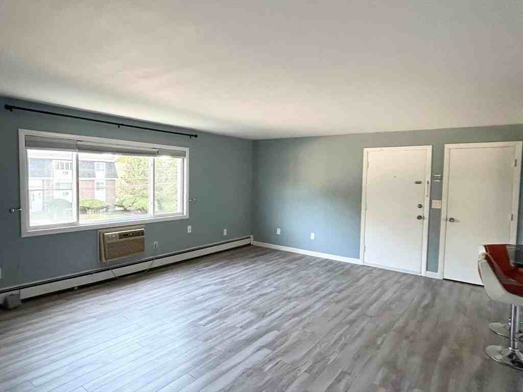 37 Will Dr #12 - Photo 6 of 17