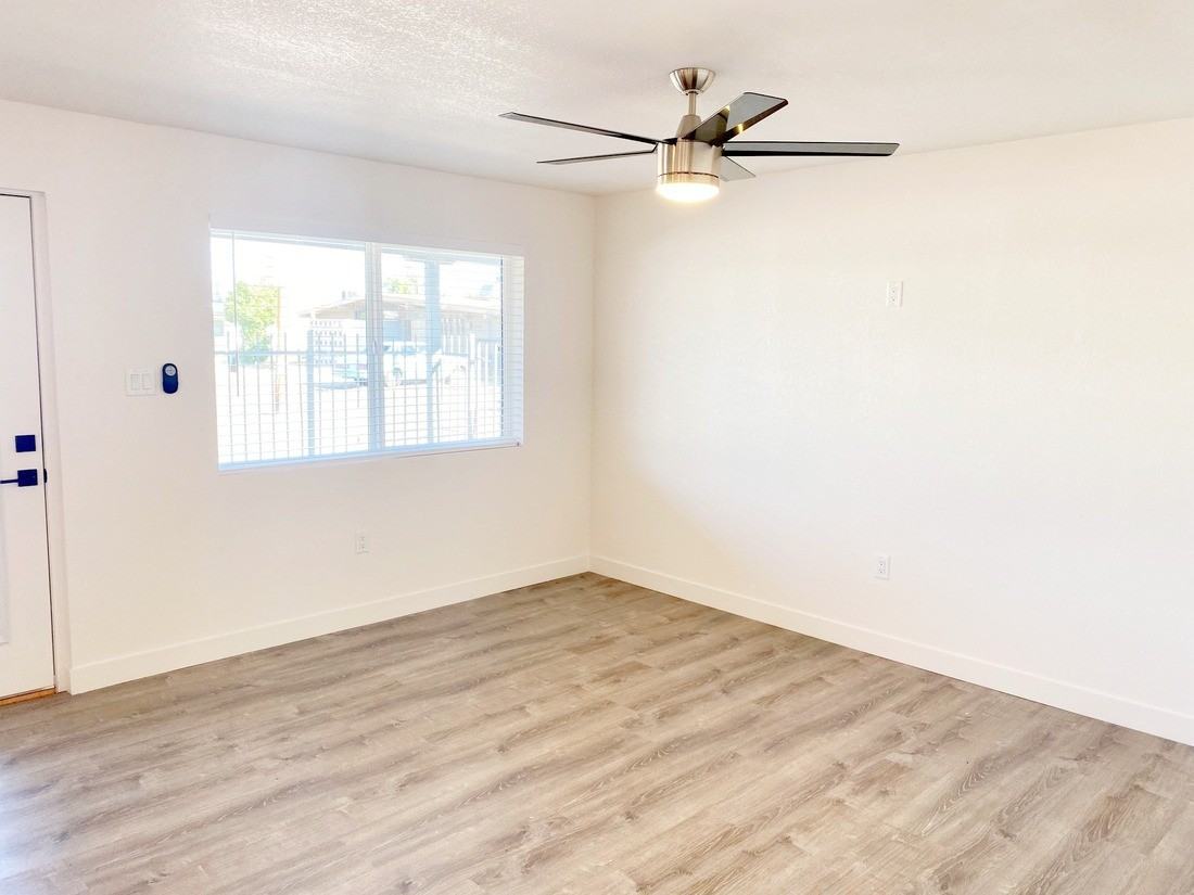 6701 E Cheery Lynn Rd #D - Photo 6 of 33