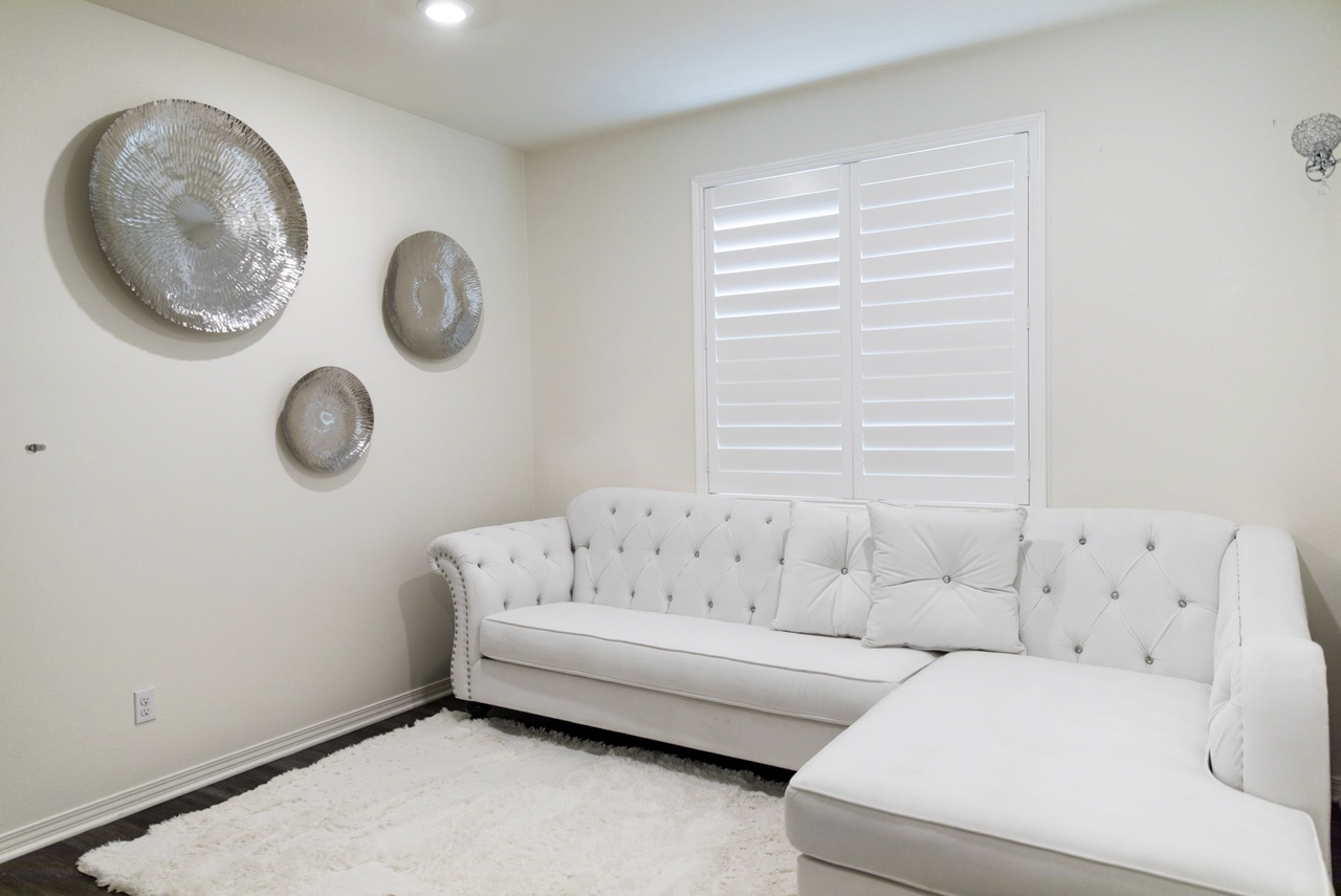 5217 Clementine Ave #NA - Photo 2 of 16