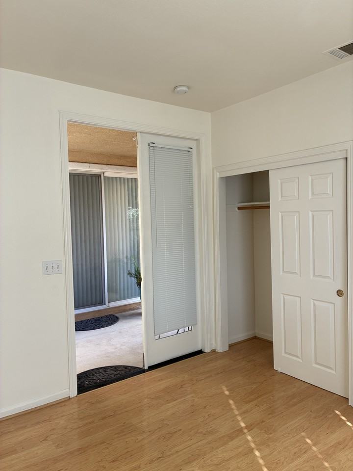 557 Valley Dairy Rd - Photo 5 of 14