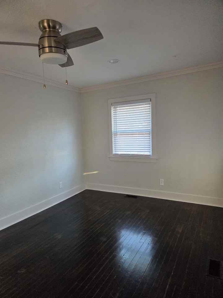 8546 Kessler St #NA - Photo 6 of 8