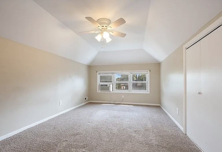 8756 Sproat Ave #NA - Photo 5 of 15