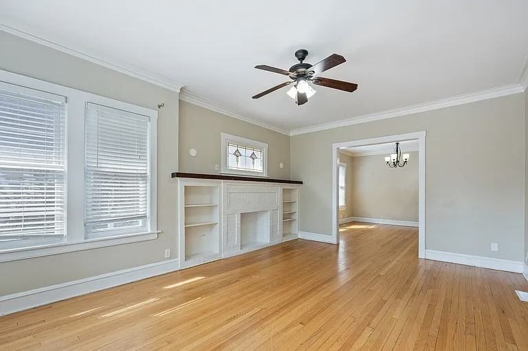 8756 Sproat Ave #NA - Photo 7 of 15