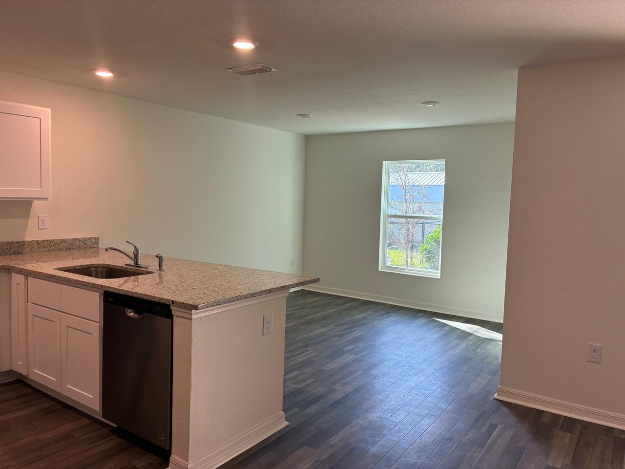 3471 Ledgewood St #NA - Photo 7 of 9