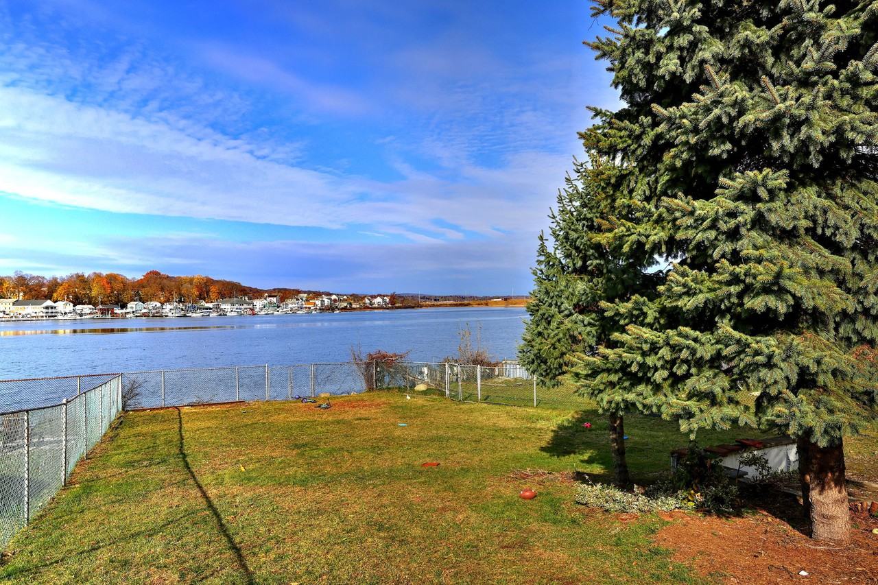 800 Quinnipiac Ave #2 - Photo 3 of 16