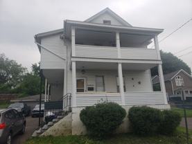 27 Hospital St #B - Photo 1 of 1