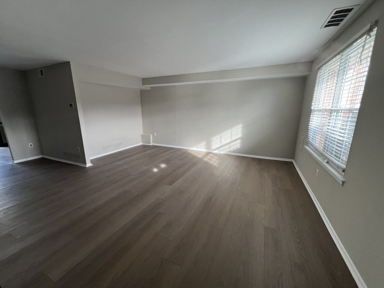 2426 Hillock Ct #2426 - Photo 6 of 6