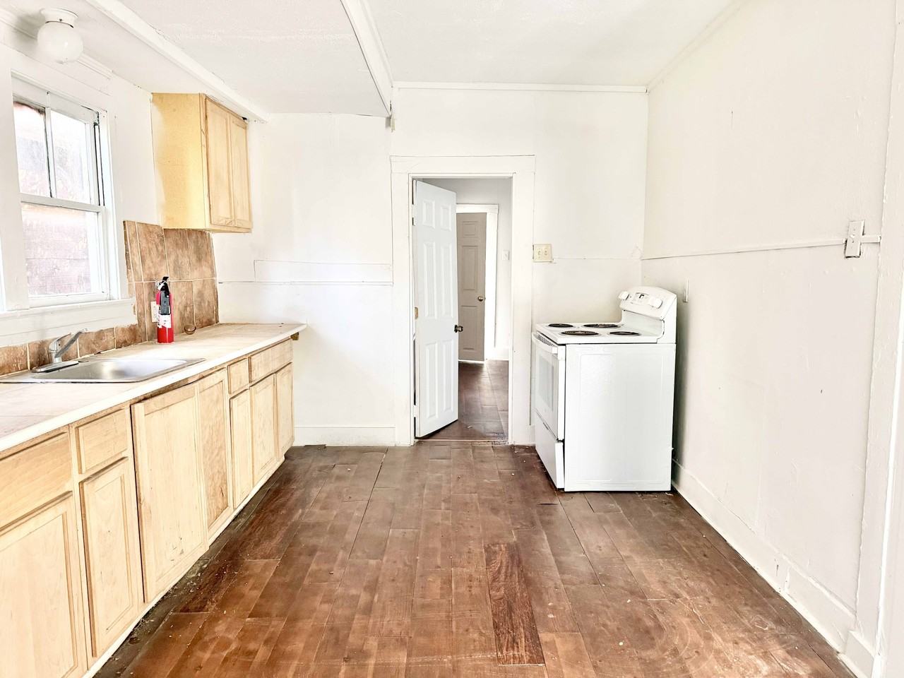 119 N Baxter St #1 - Photo 7 of 12