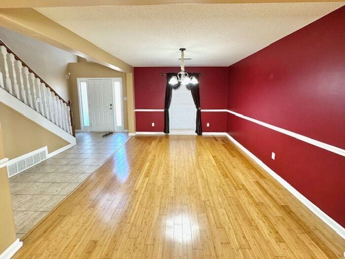 11925 Country Valley Dr - Photo 3 of 16