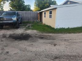 featured image of 9822 Brown St