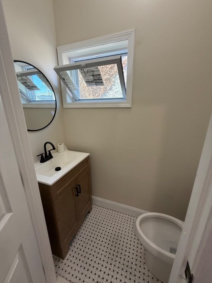 2758 Mickle St - Photo 6 of 12