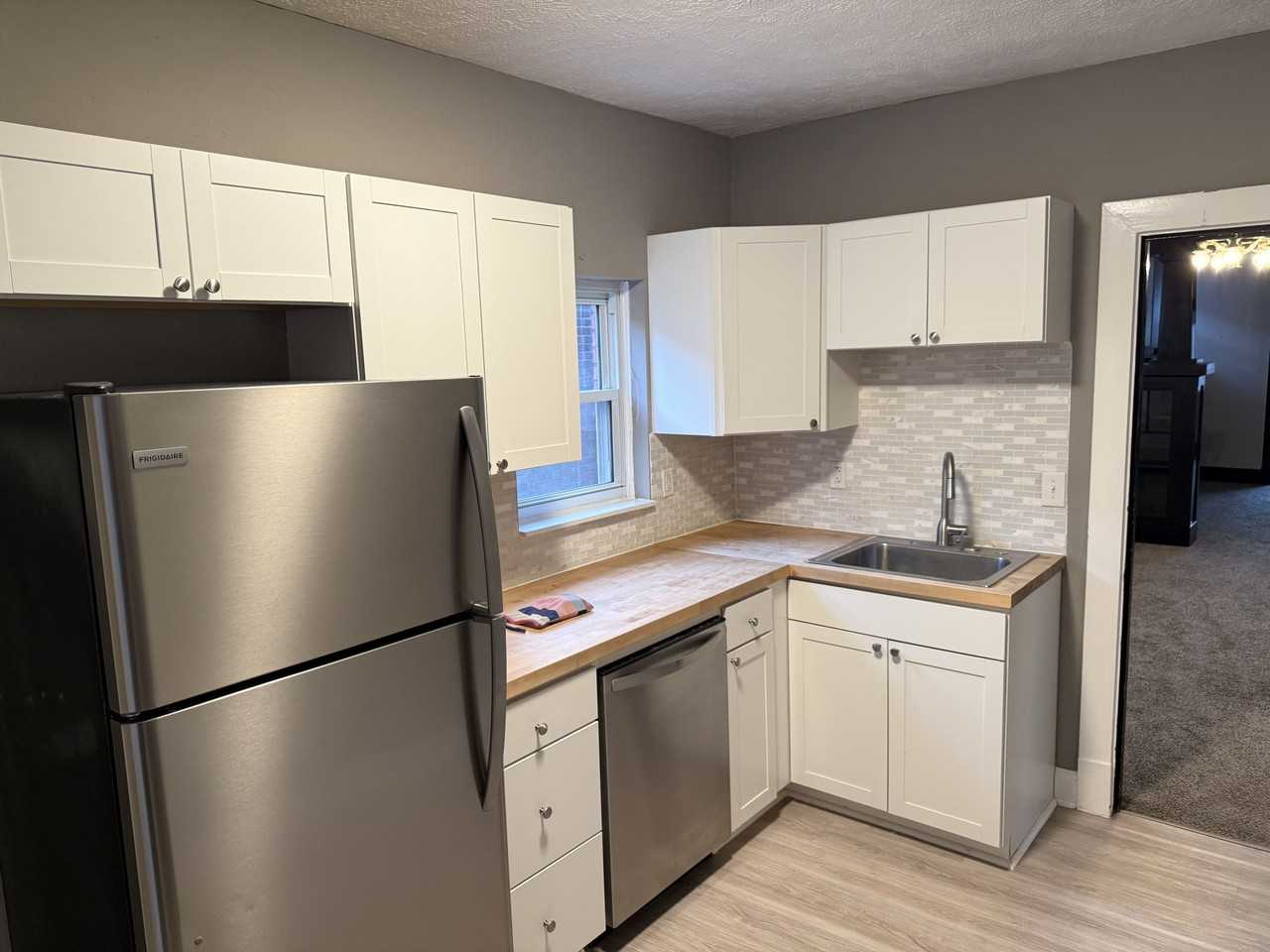 3518 Beechwood Blvd #2 - Photo 6 of 13