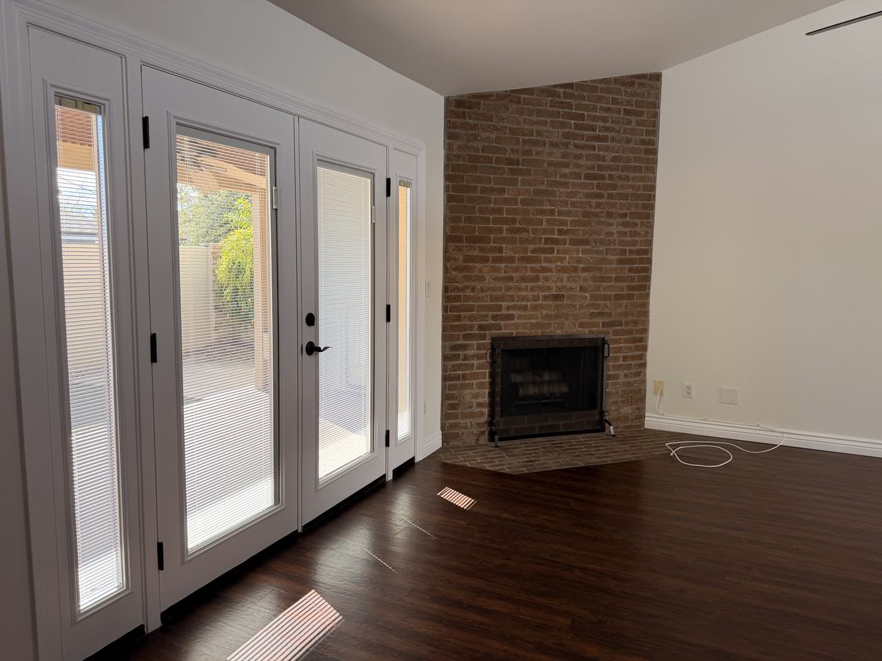 4226 N 22nd St #21 - Photo 3 of 17