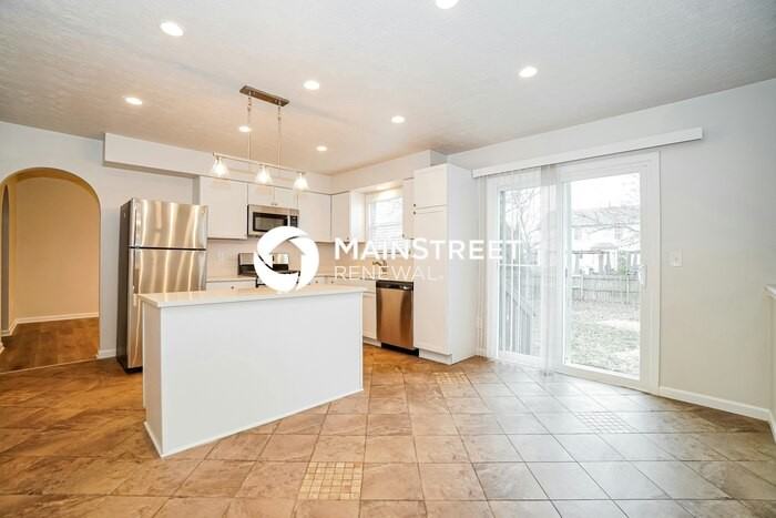 1181 Onslow Dr - Photo 6 of 20